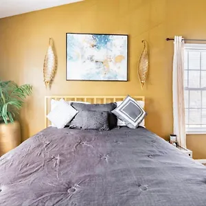 https://cozy-home-away-from-home.1sthotelscharlotte.com