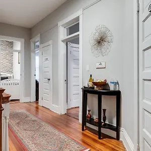 Apartment E2 Centrally Located In Carytown Fully Fenced, Richmond