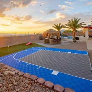 https://3400-sqft-house-w-40ft-heated-pool-spa-strip-view.las-vegashotels.net
