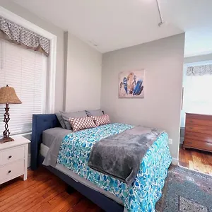 Apartment G5 King Bed Location Museums Free Parking, Richmond